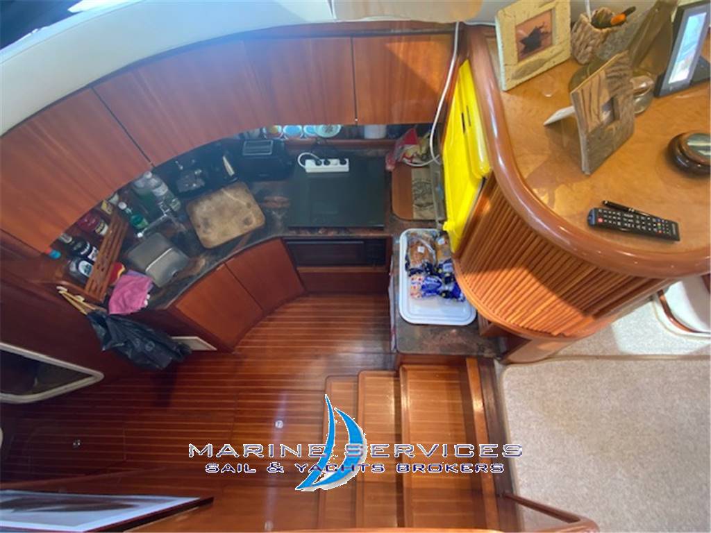 Azimut 40 fly