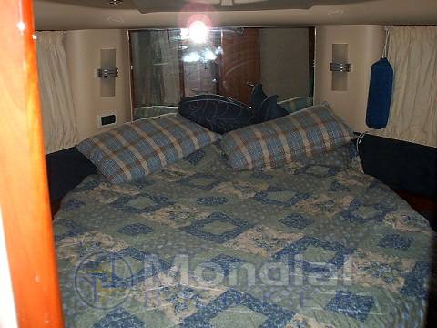 Azimut 39 fly lux