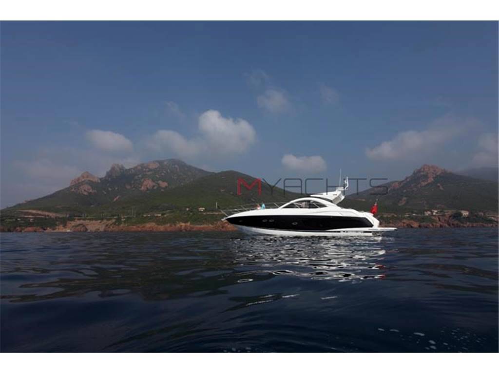 Sunseeker Portofino 48