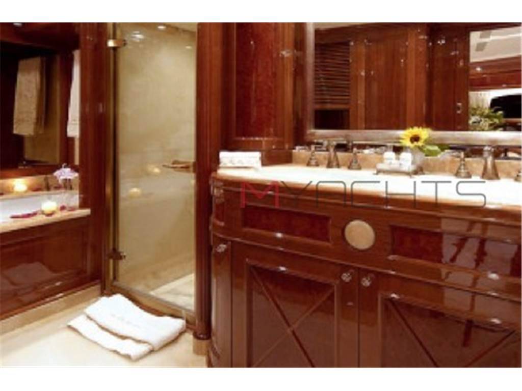 Benetti Classic 120