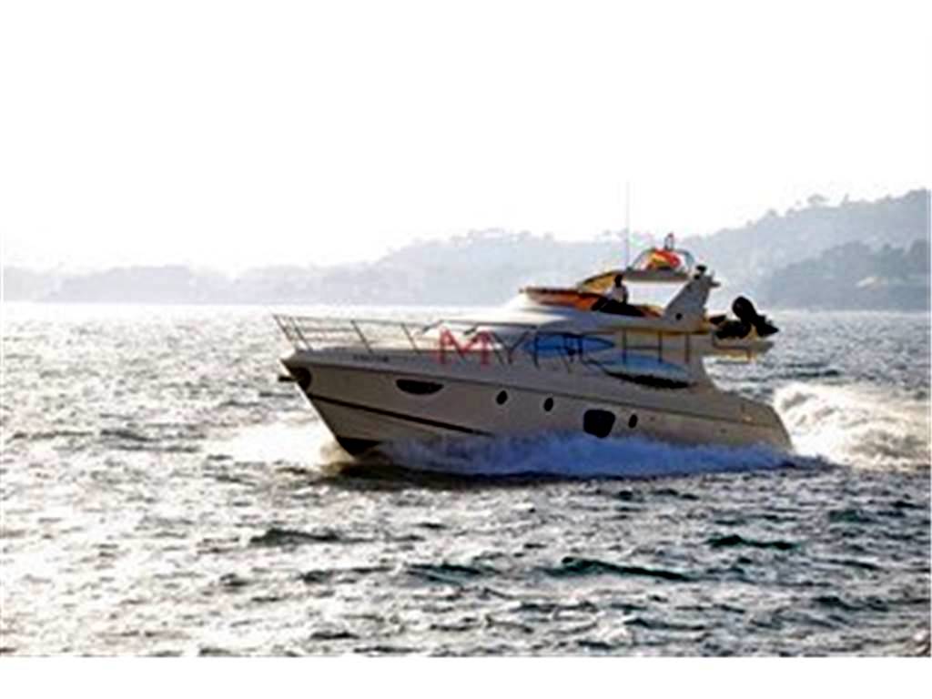 Azimut 70