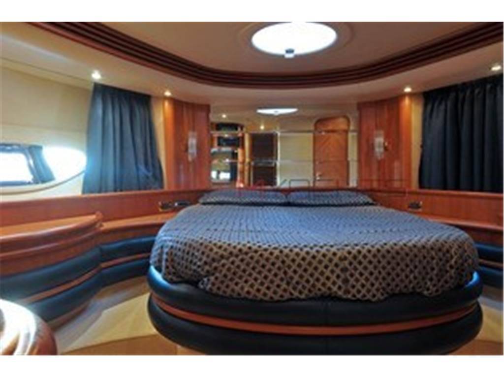 Azimut 70