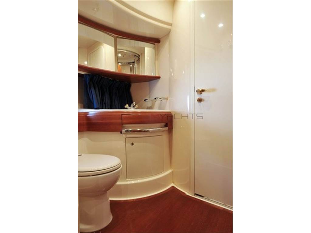 Azimut 70