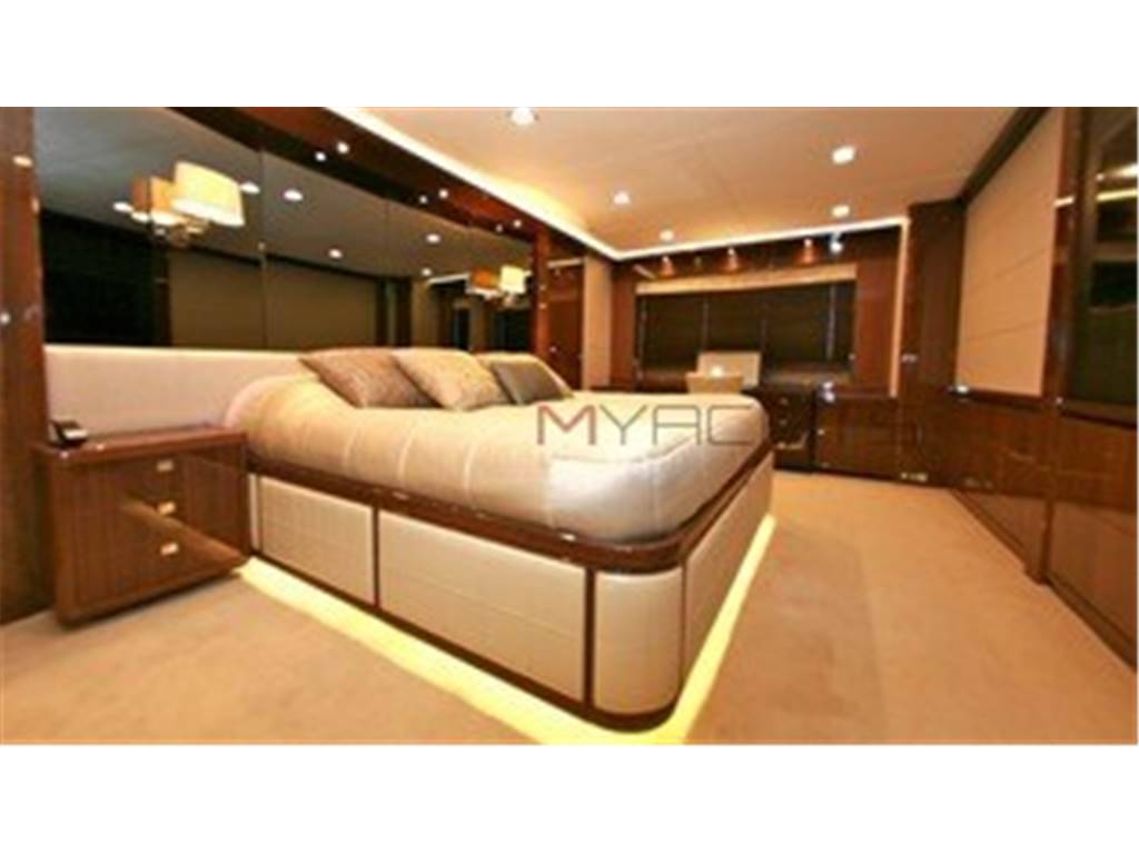 Princess 98 ft
