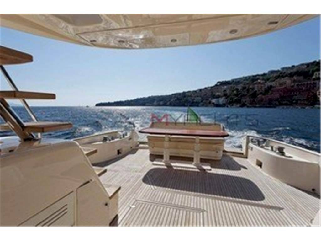 Mochi Craft 63 ft
