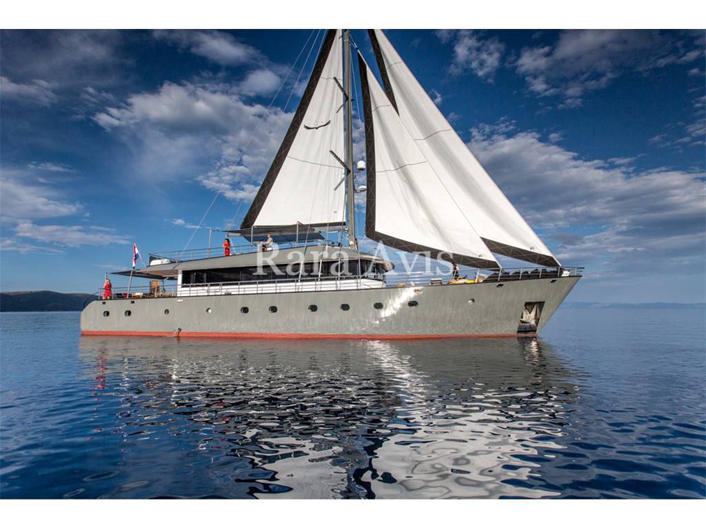 Custom Yacht a vela di lusso