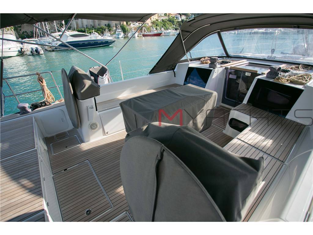 Dufour Grand large 520