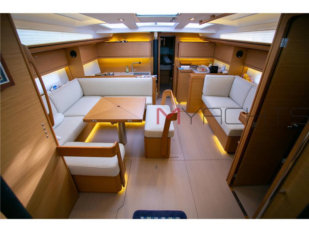 Dufour Grand large 520