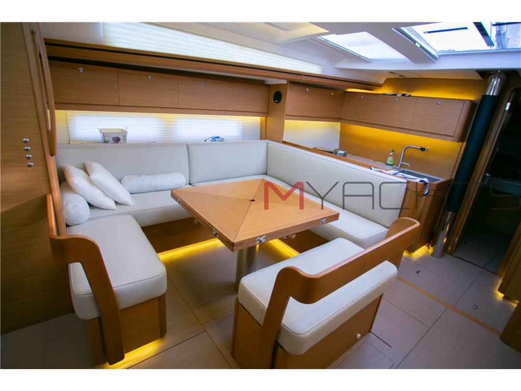 Dufour Grand large 520