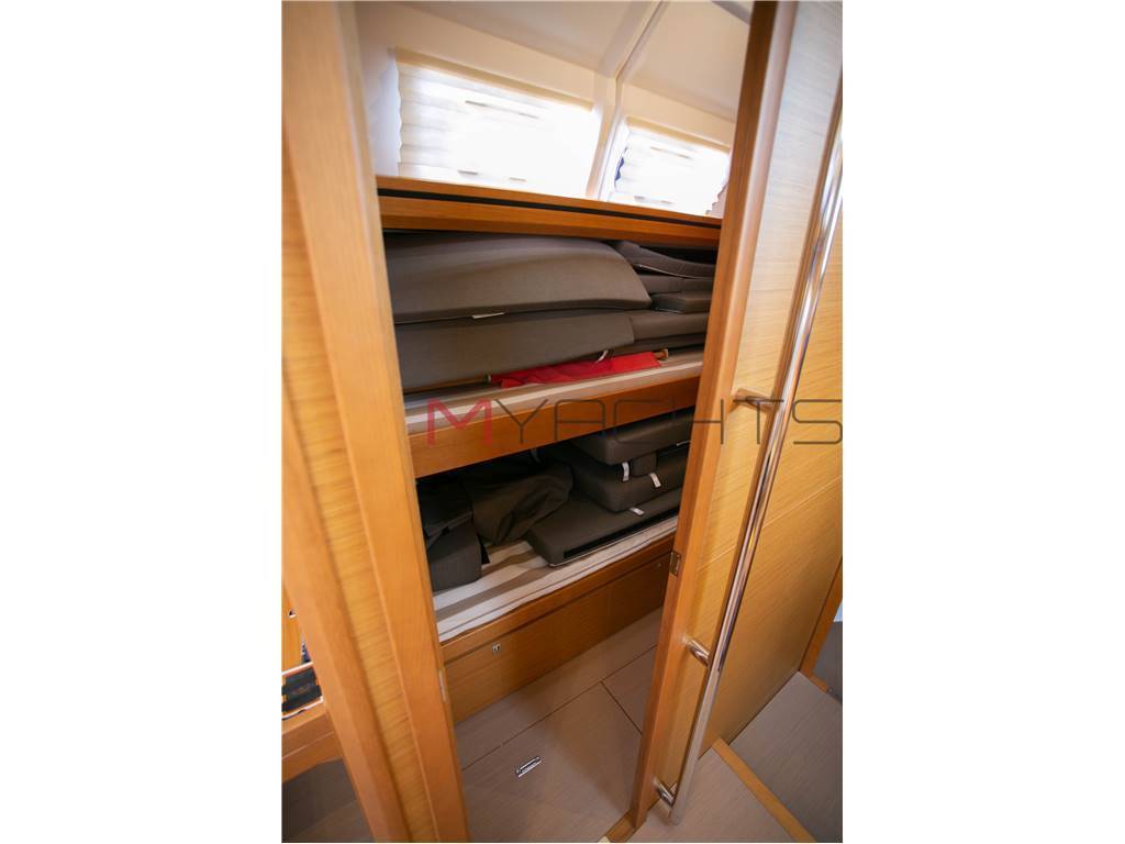 Dufour Grand large 520