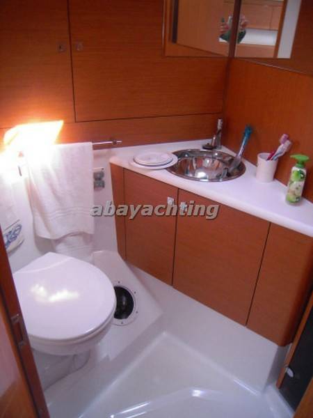 Jeanneau Sun odyssey 50 ds easy doking