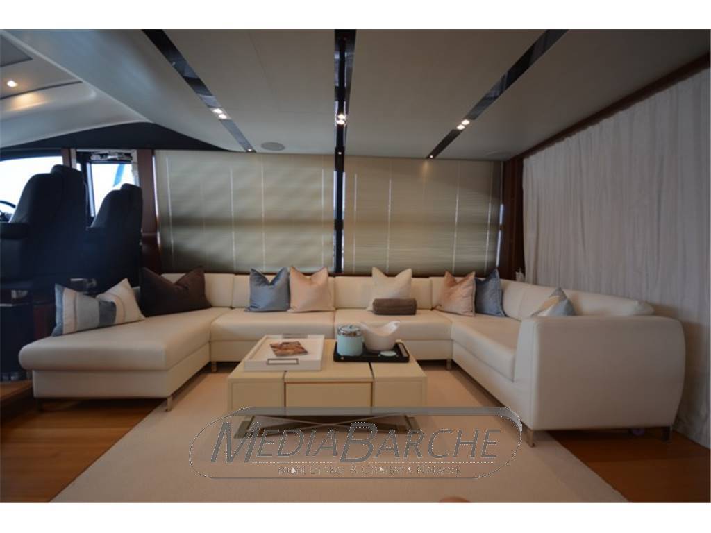 Princess yachts S 72