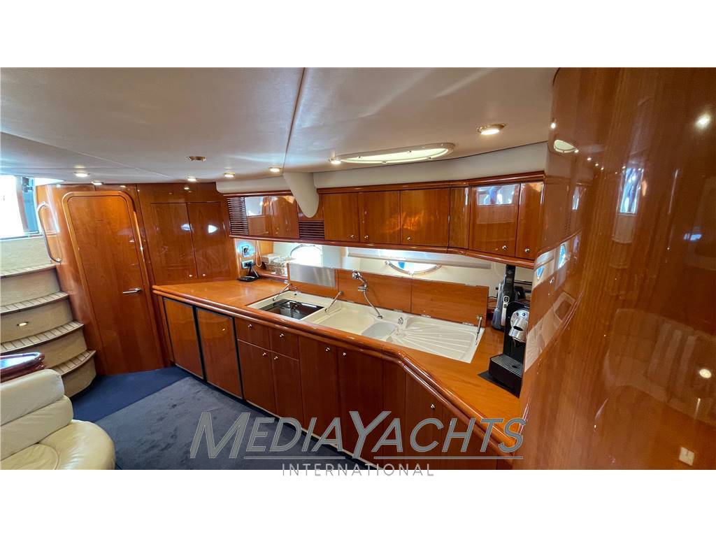 Sunseeker Predator 60 ht