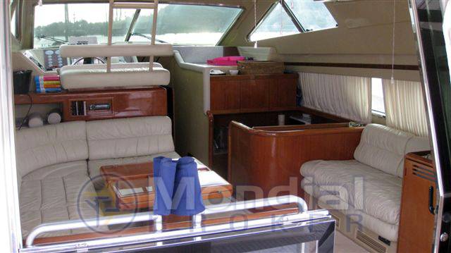 Ferretti 48