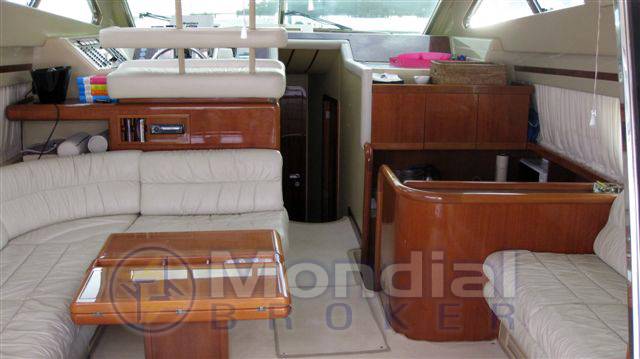 Ferretti 48