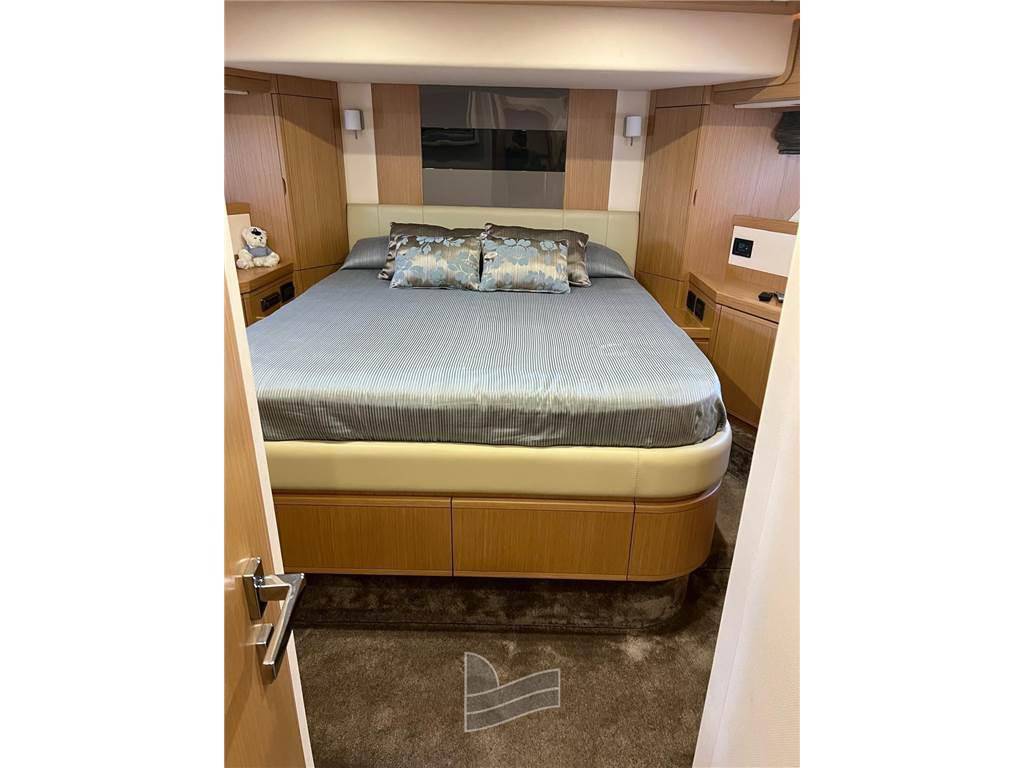 Ferretti yachts Ferretti 761