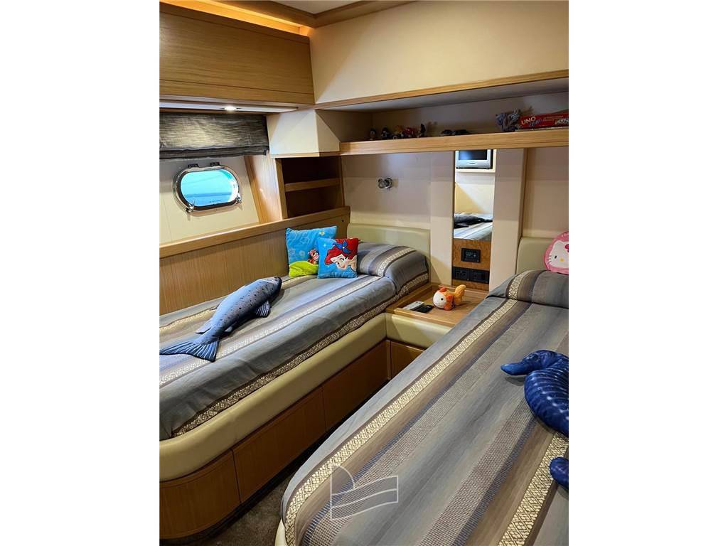 Ferretti yachts Ferretti 761