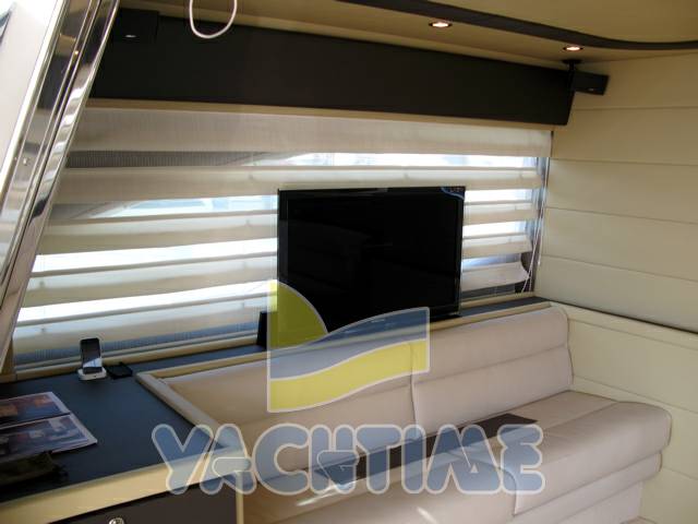 Ferretti 680