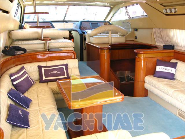 Ferretti 165