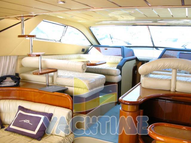 Ferretti 165