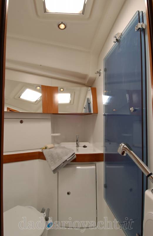 Beneteau Oceanis 43