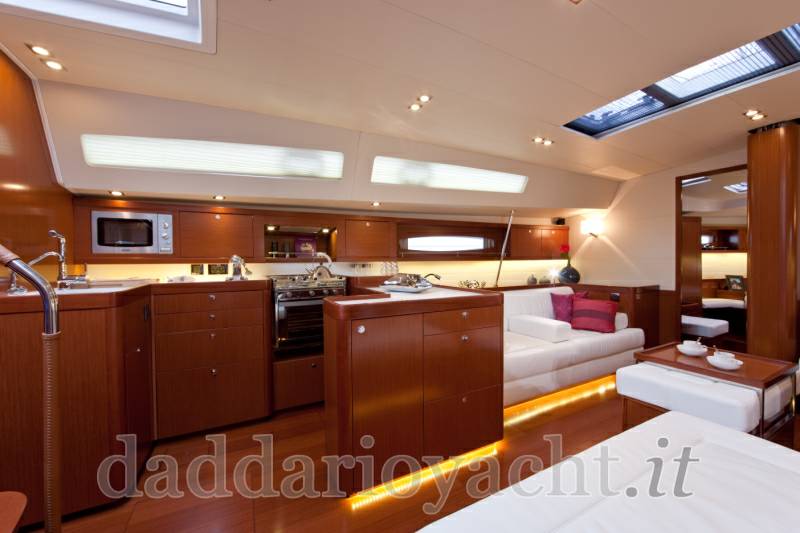 Beneteau Oceanis 58