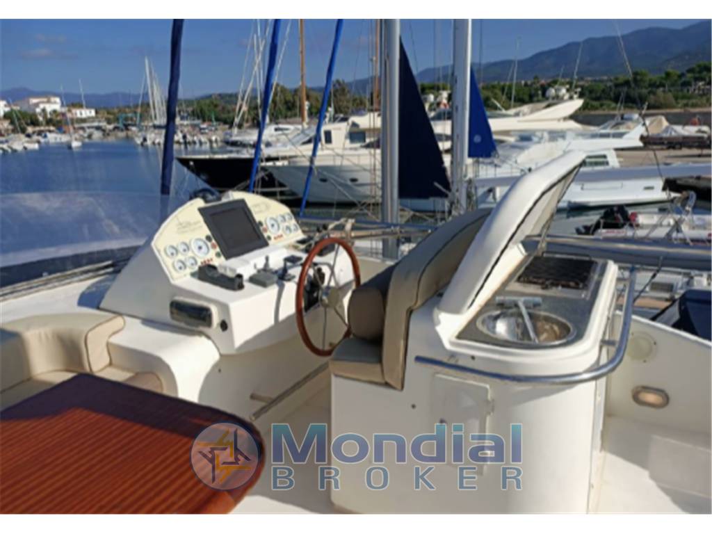 Cantieri estensi Maine 530
