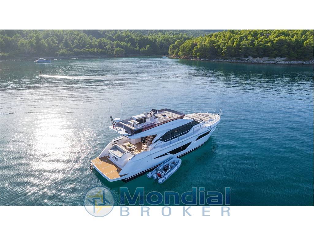 Ferretti yachts 580