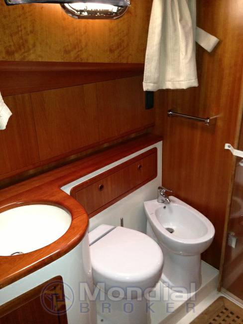 Cantieri estensi Goldstar 440