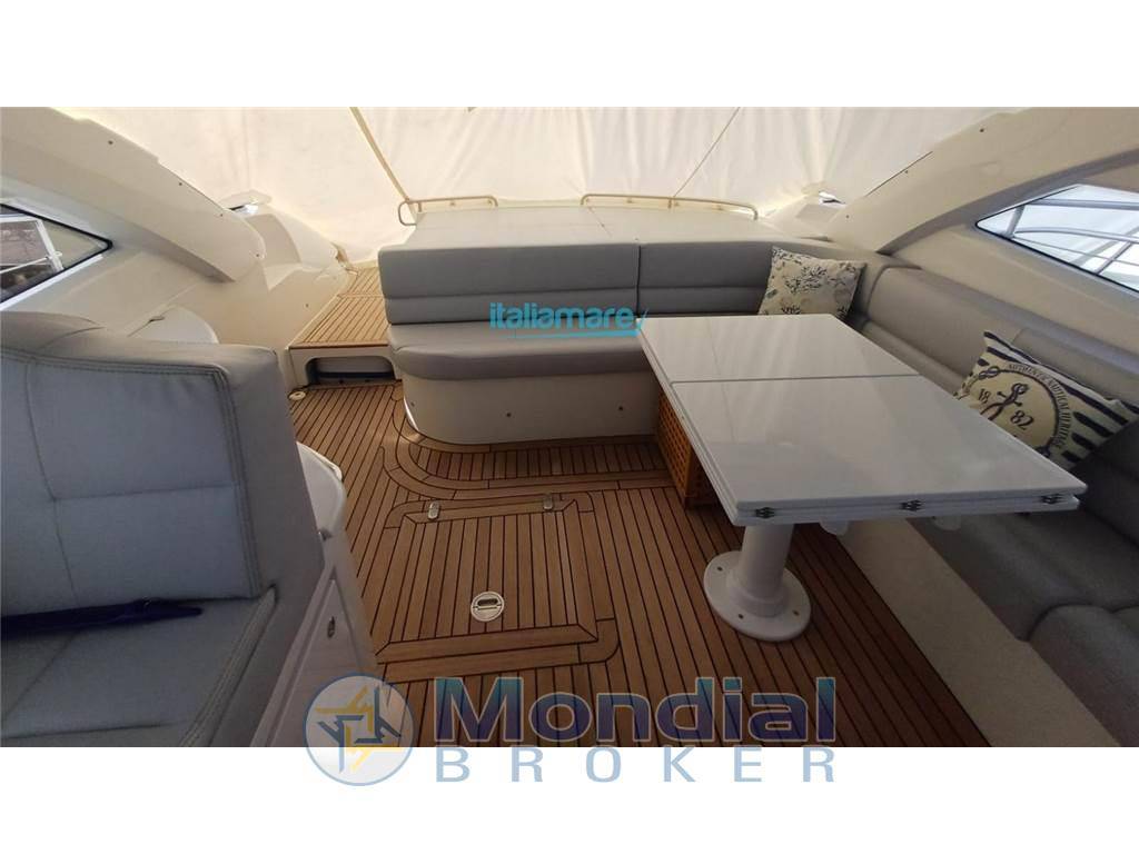 Pershing 50'