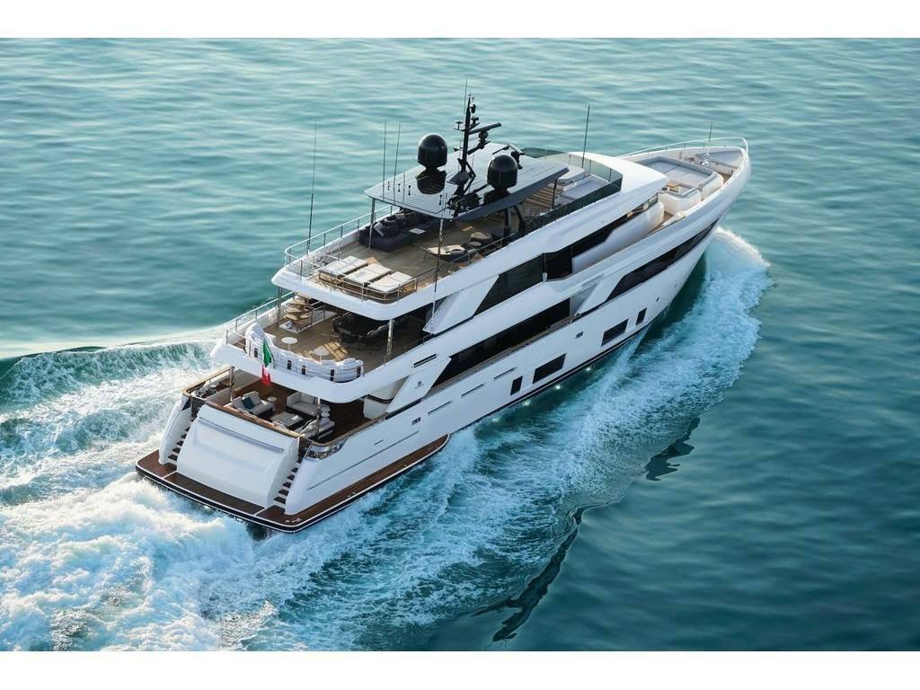 Custom line Navetta 42
