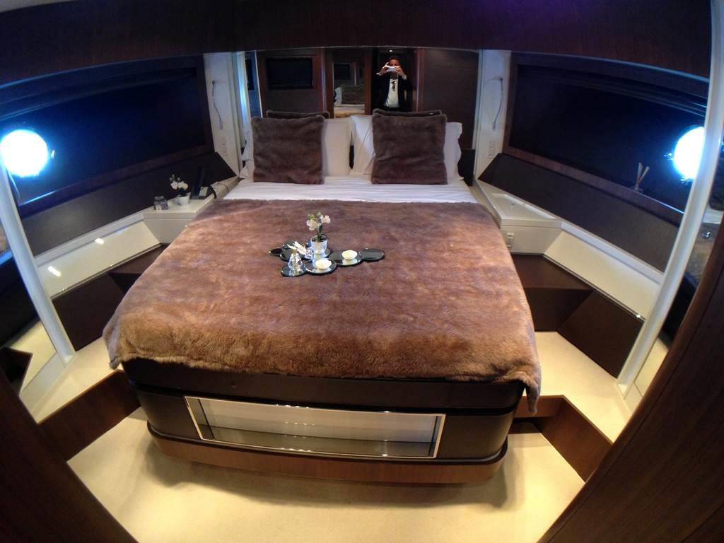 Riva Domino 86