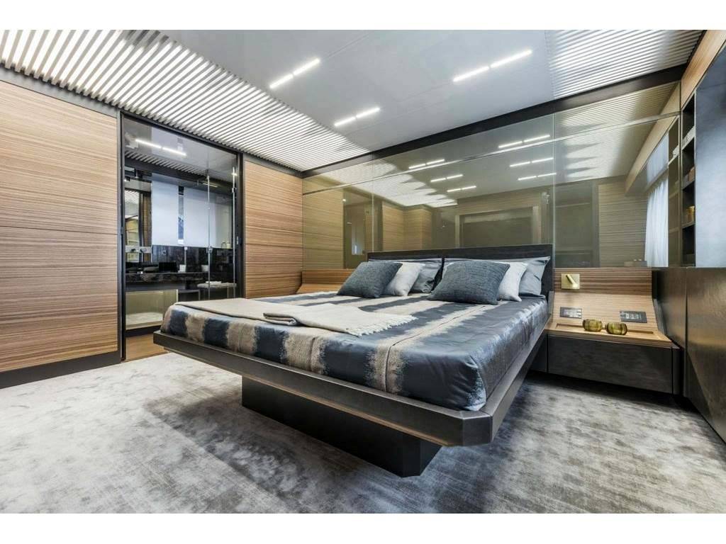 Ferretti yachts 920