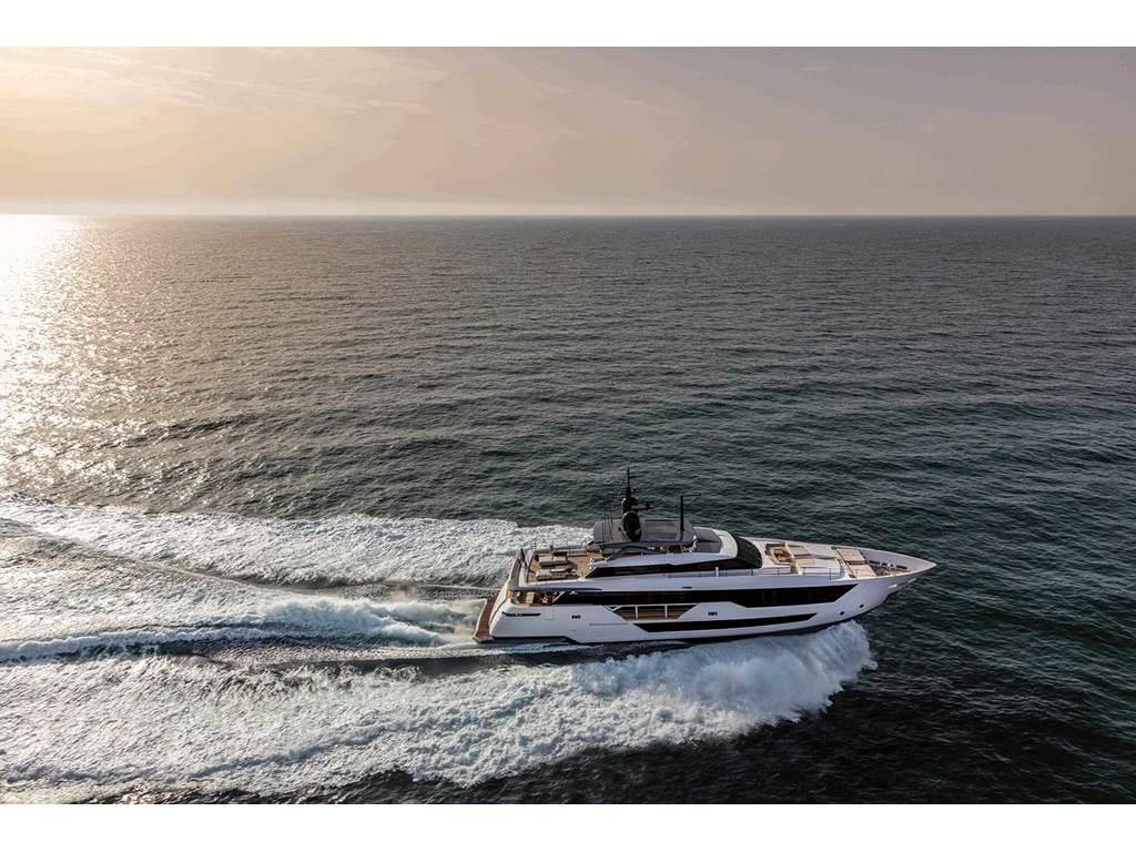 Custom line 106'