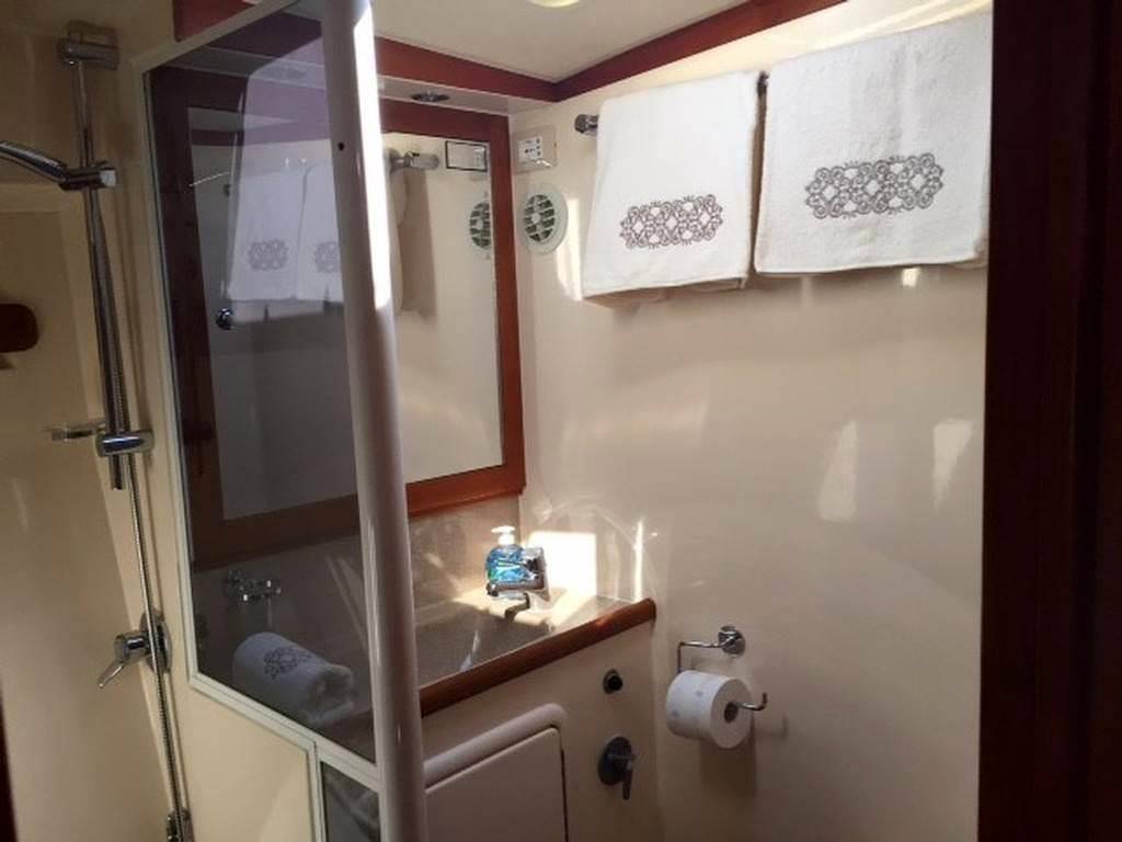 Riviera 48 flybridge