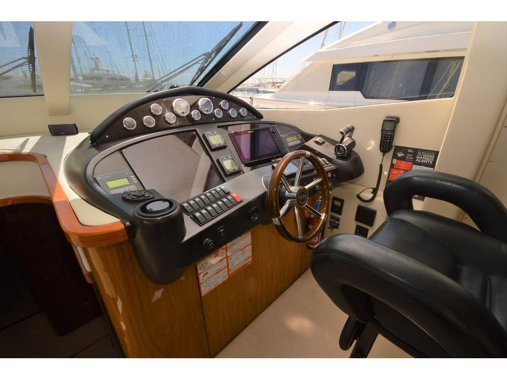 Sunseeker Manhattan 66