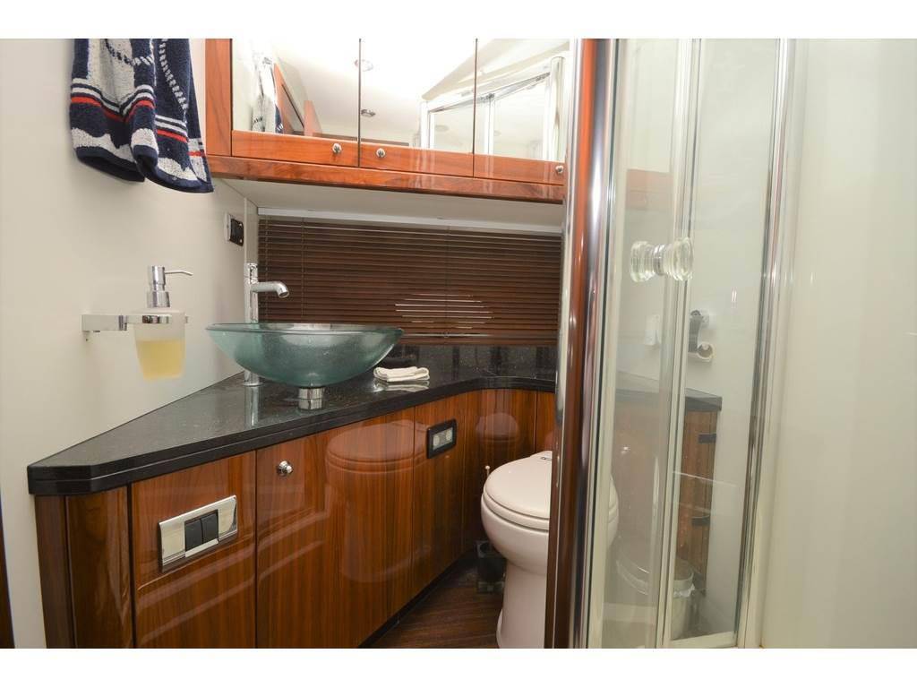 Sunseeker Manhattan 66