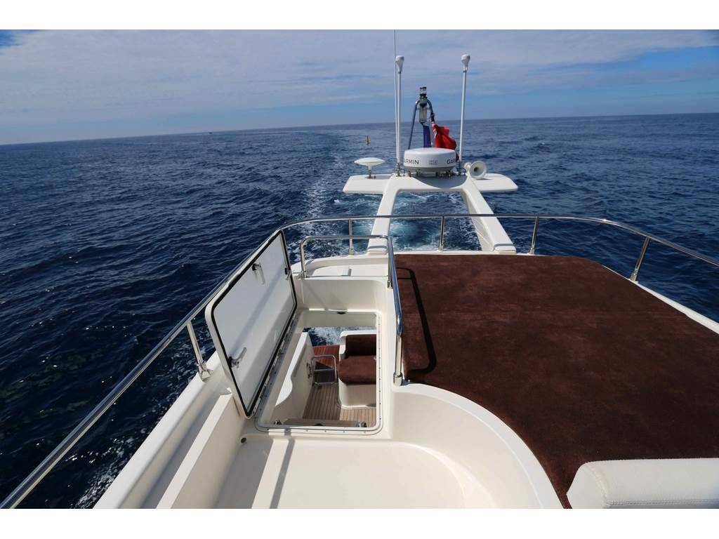 Ferretti yachts 500