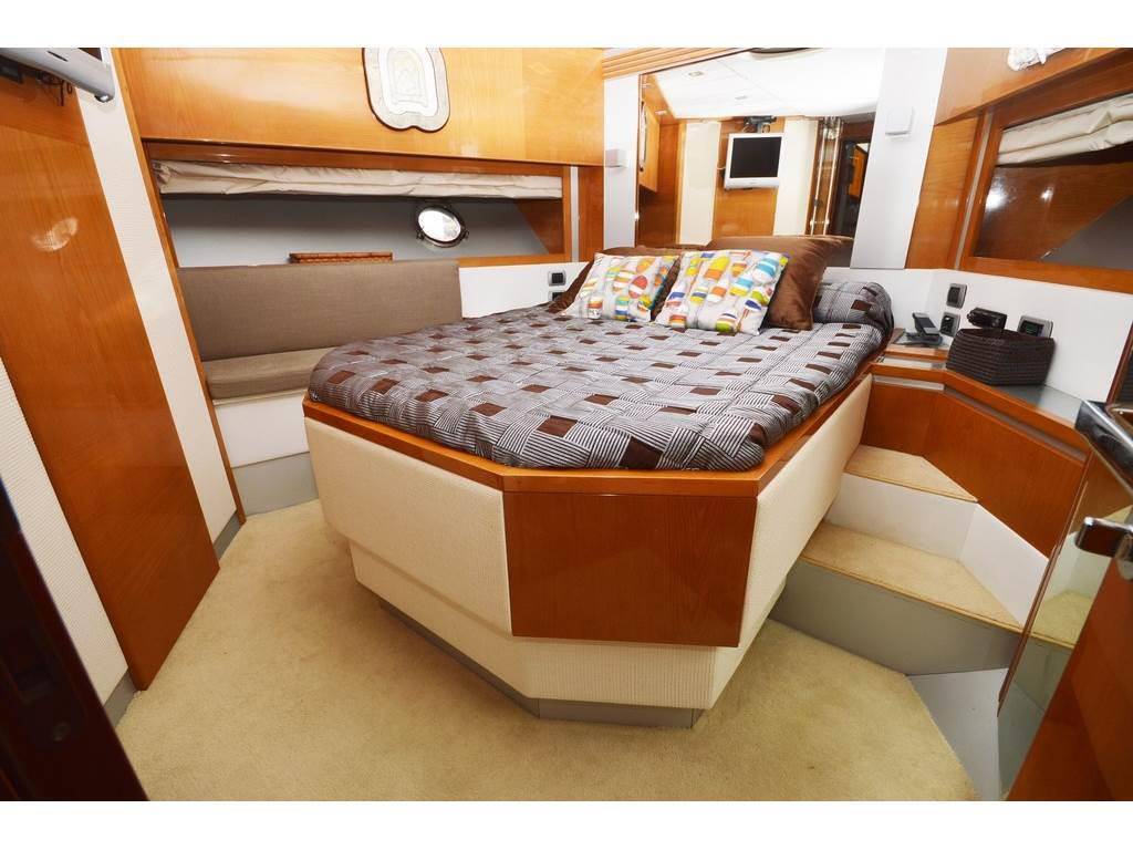 Dominator 62 s