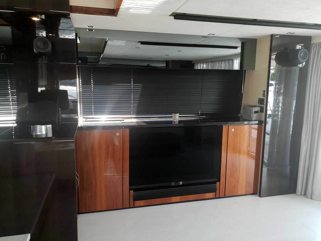 Fairline Squadron 78