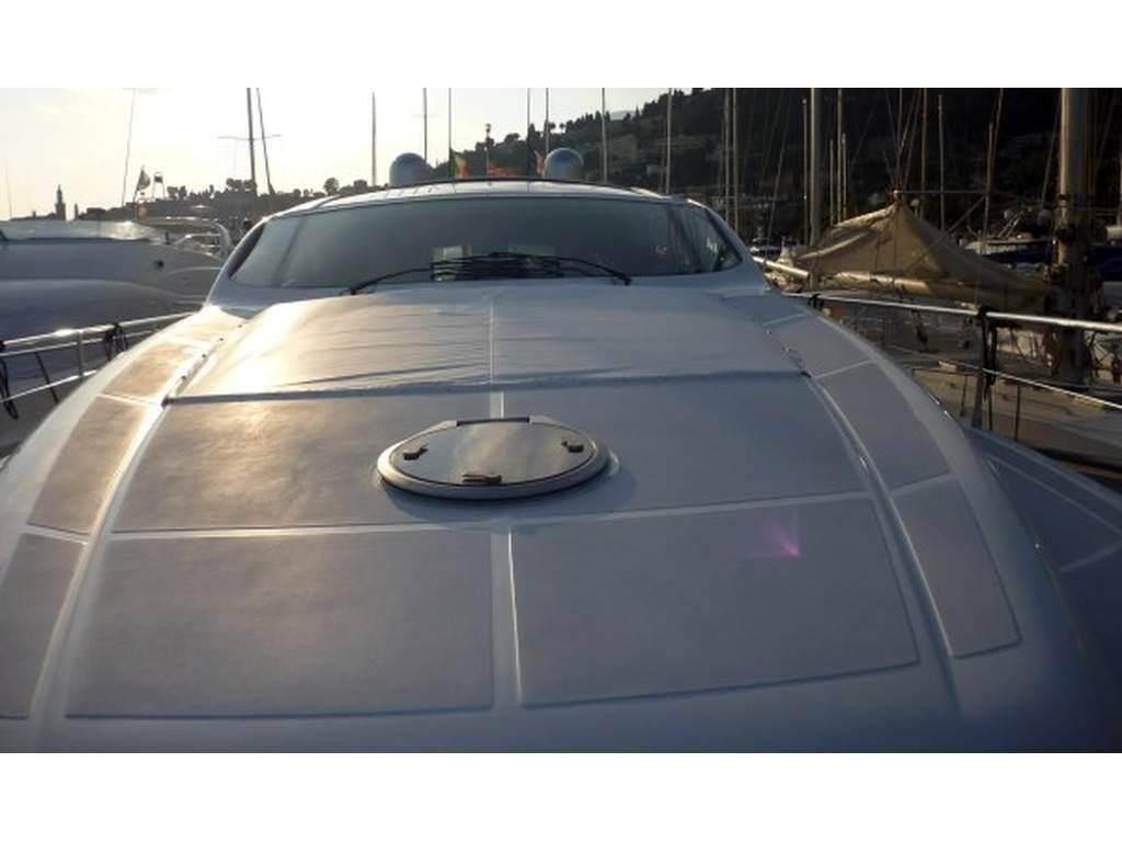 Pershing 62