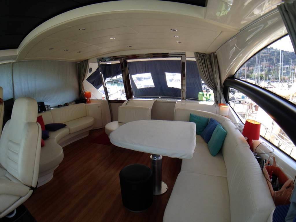 Pershing 62