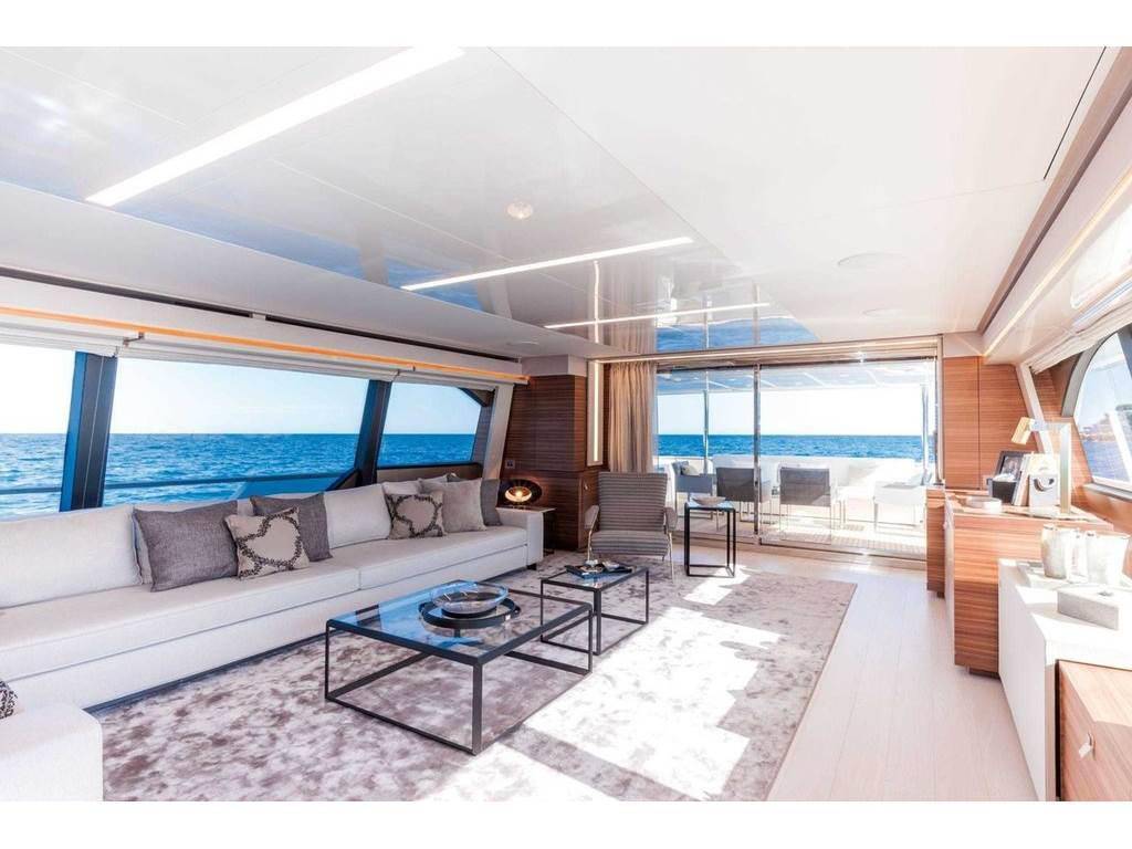Custom line Navetta 28