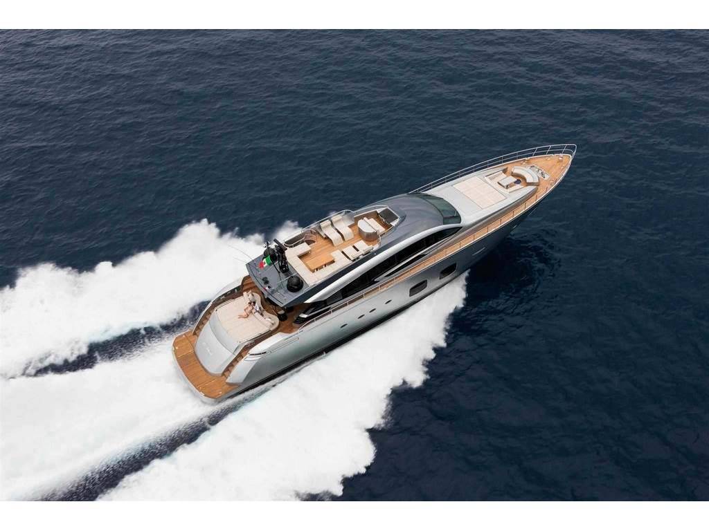 Pershing 108
