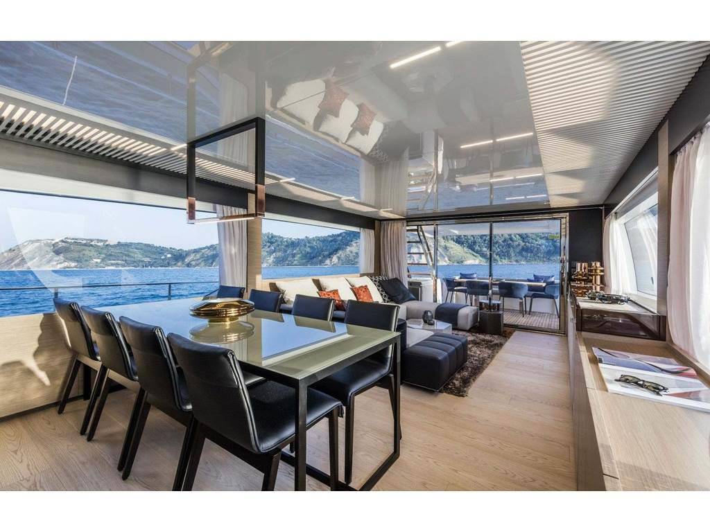 Ferretti yachts 780