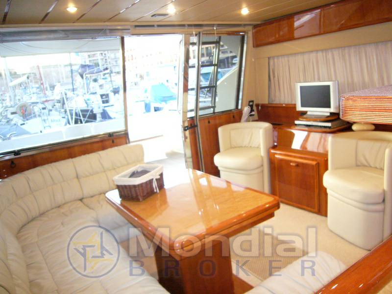 Ferretti 53