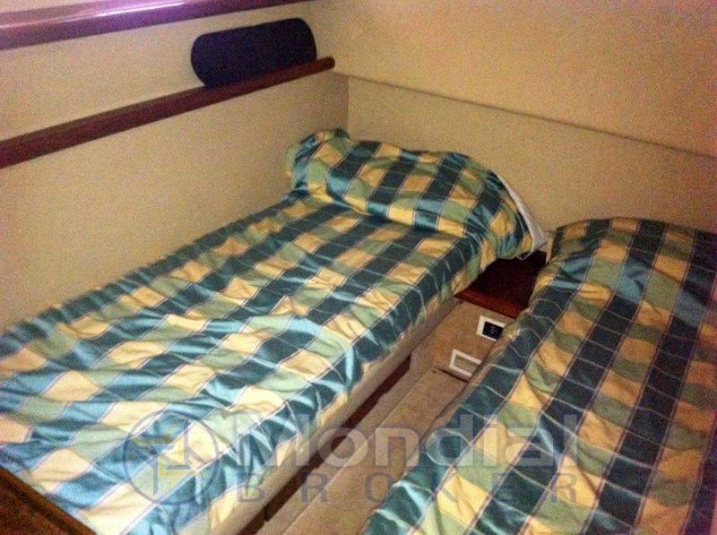 Ferretti 150