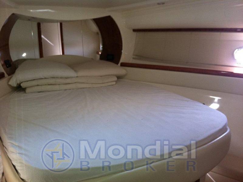 Pershing 46