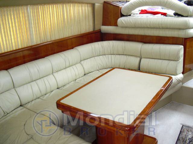 Ferretti 430