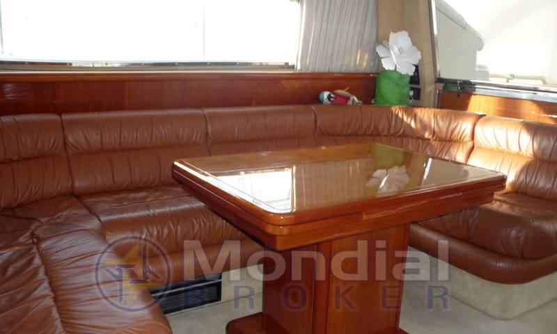 Ferretti 53